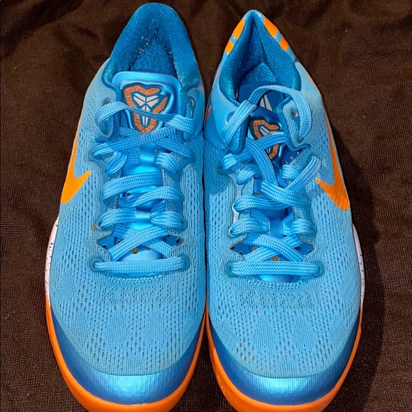 Kobe shoes - Picture 1 of 5